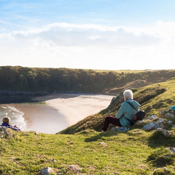 Beautiful barafundle bay beach hike walk relax in pembrokeshire