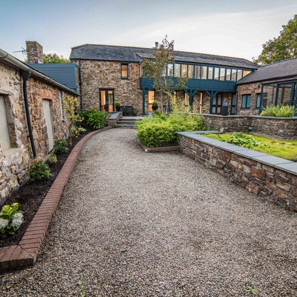 Parkfields courtyard area and outside lighting 2